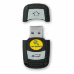 Import: USB custom in 4 colori pantone, in 2D. Consegna in circa 5 settimane.
