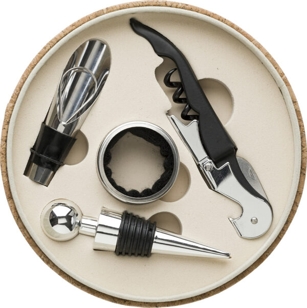 Set vino in sughero con 4 accessori Milana-MK-GV1015137